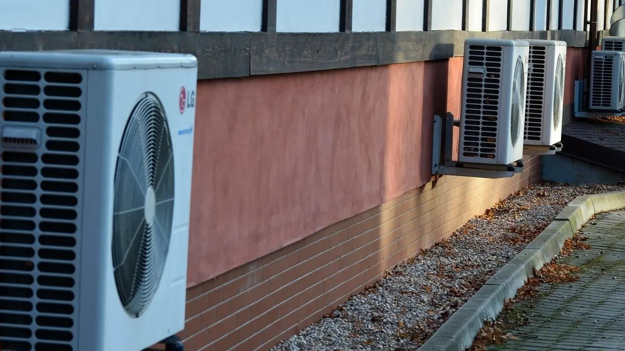 heat pump for home heating